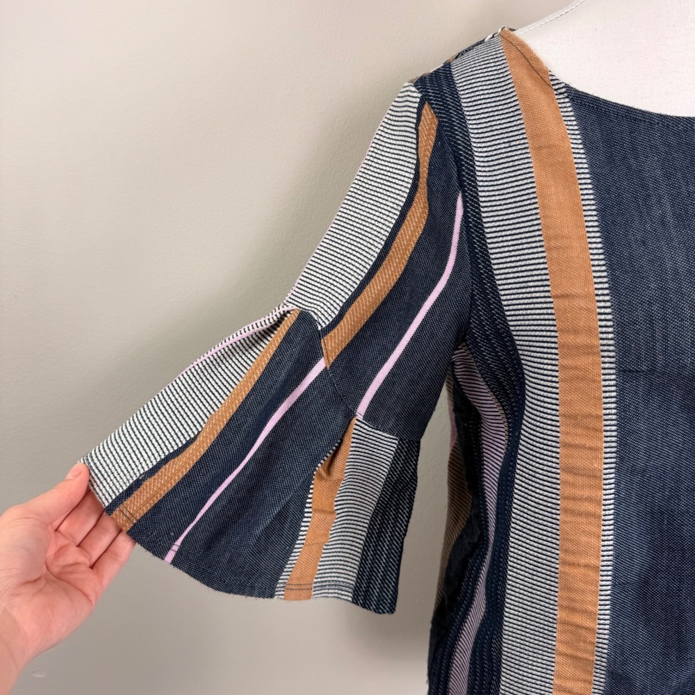 Dolan Left Coast Collection Womens Small‎ Striped Bell Sleeve Boat Neck Top Navy - Picture 8 of 9